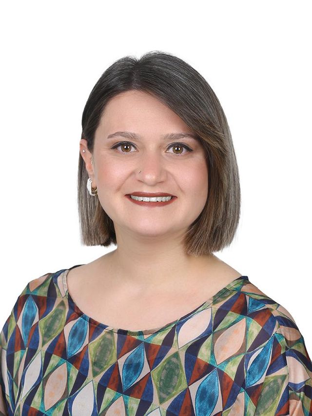 ÖZLEYİŞ KIYAK — Kurum Müdürü